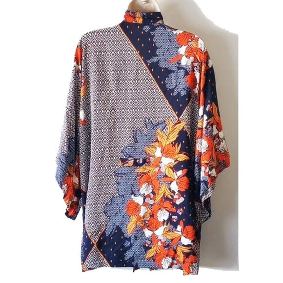 Josie Natori Kimono Robe M Geometric Floral Print - Picture 2 of 7